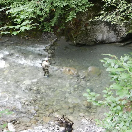 Kreuz 酒店 Sonntag